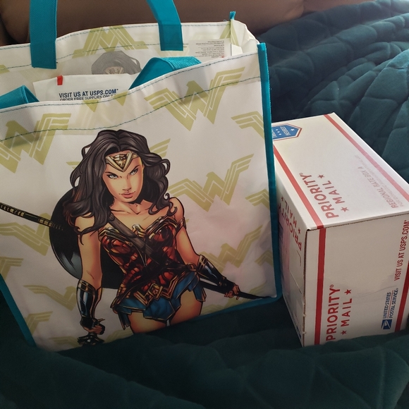 Meet your Posher, Chazzy 💚 - Picture 8 of 9